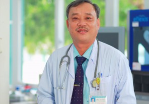 Bác sĩ chuyên khoa II - Phan Minh Đức - Trưởng khoa Vật lí trị liệu - Phục hồi chức năng