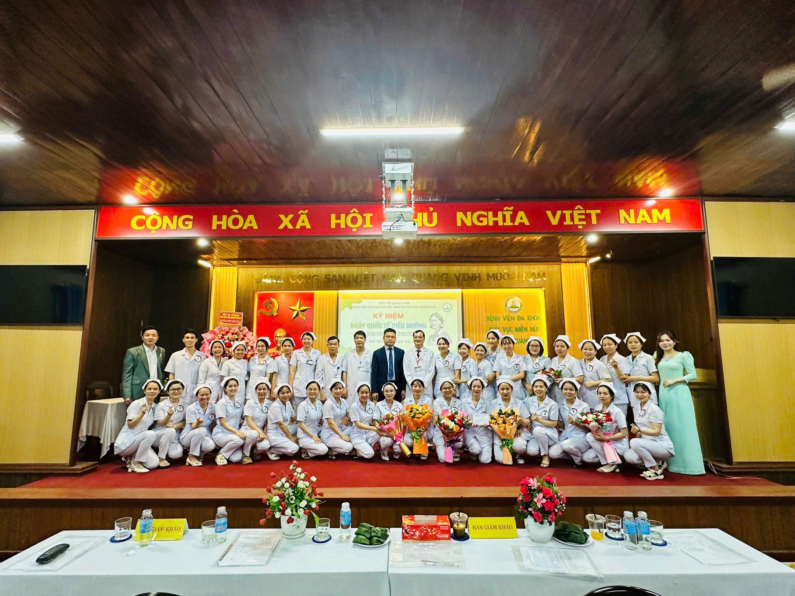 BỆNH VIỆN ĐA KHOA KHU VỰC MIỀN NÚI PHÍA BẮC QUẢNG NAM TỔ CHỨC KỶ NIỆM 60 NĂM NGÀY QUỐC TẾ ĐIỀU DƯỠNG (12/05/1965- 12/05/2025)  VÀ TỔ CHỨC CUỘC THI “ĐIỀU DƯỠNG TÀI NĂNG” NĂM 2025